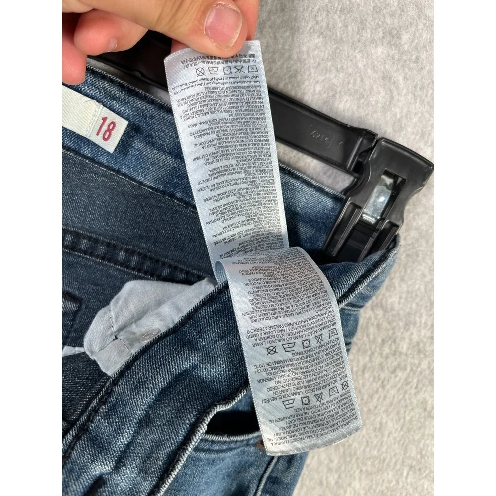 Levis signature levi